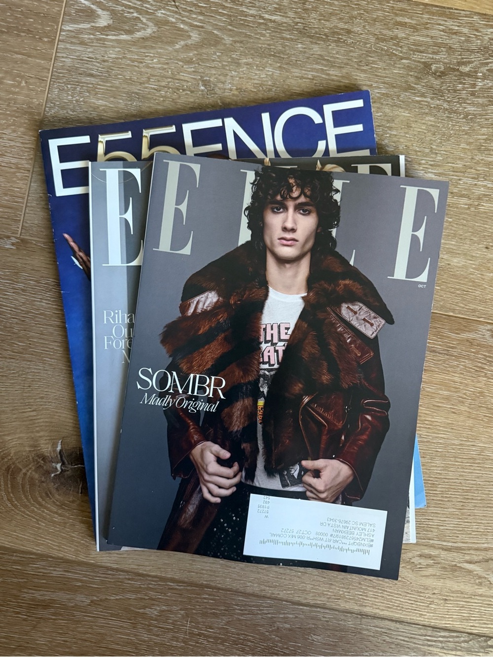 Elle & Essence Magazine Bundle
